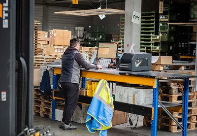 Hohe Teilevielfalt & Bestandsmanagement